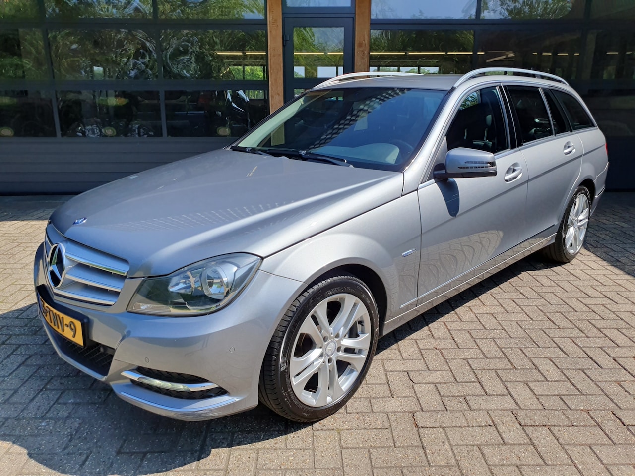 Mercedes-Benz C-klasse Estate - 180 CDI Avantgarde NAVI * PDC * TREKHAAK * NIEUWSTAAT * NAP * INCL BPM - AutoWereld.nl