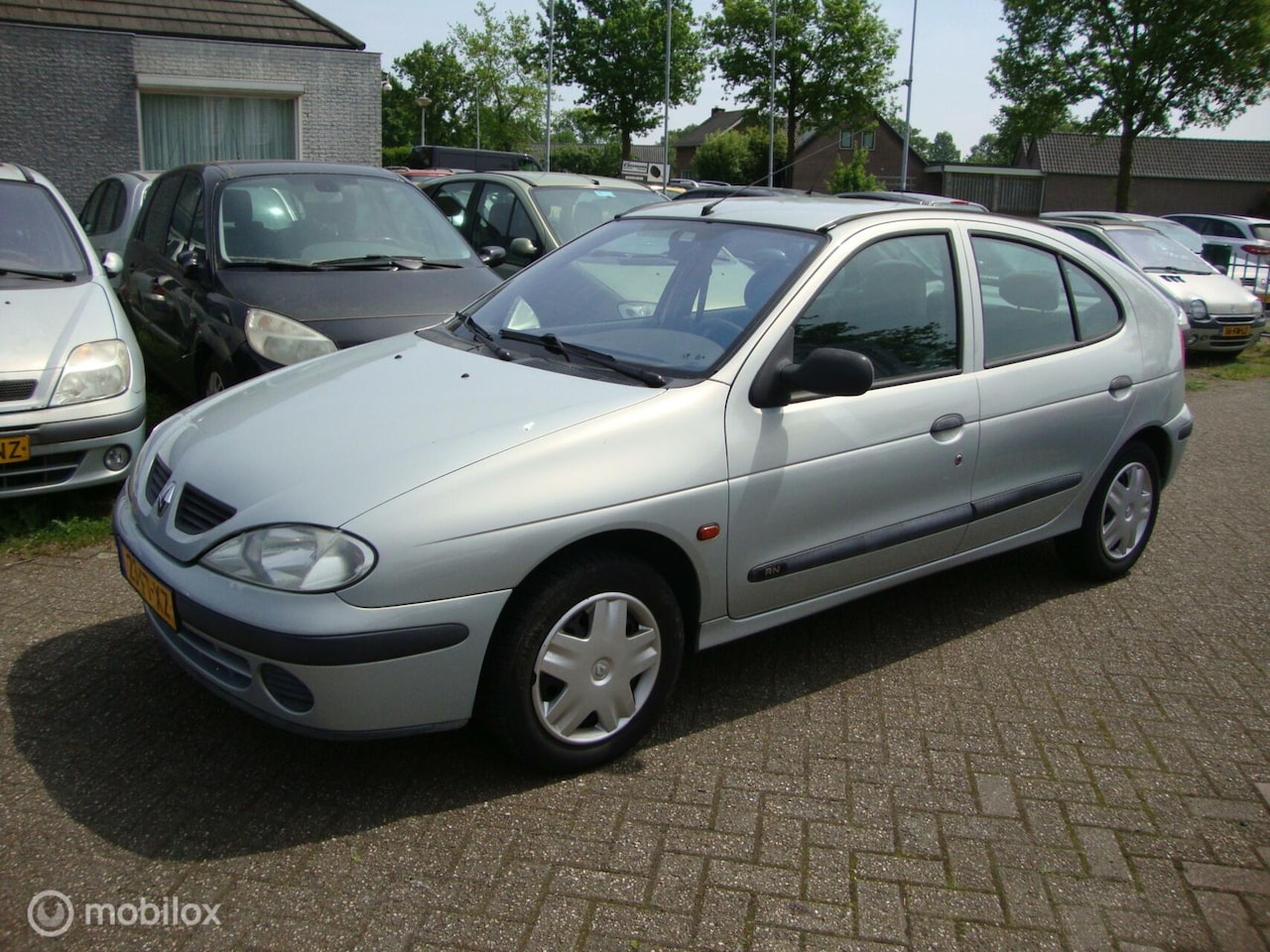 Renault Mégane - 1.4-16V RN 1.4-16V RN - AutoWereld.nl