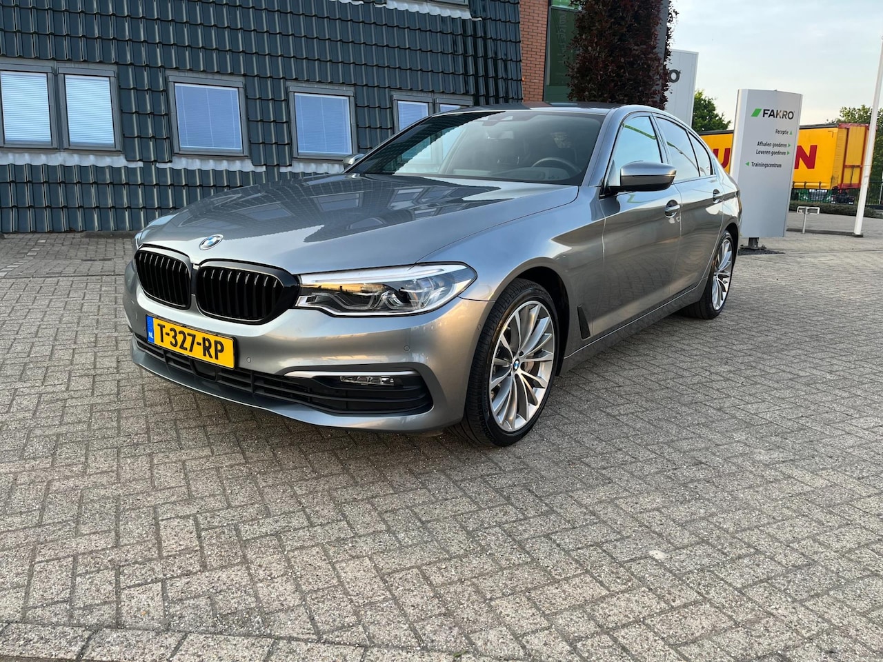 BMW 5-serie - 540i High Executive Automaat - AutoWereld.nl