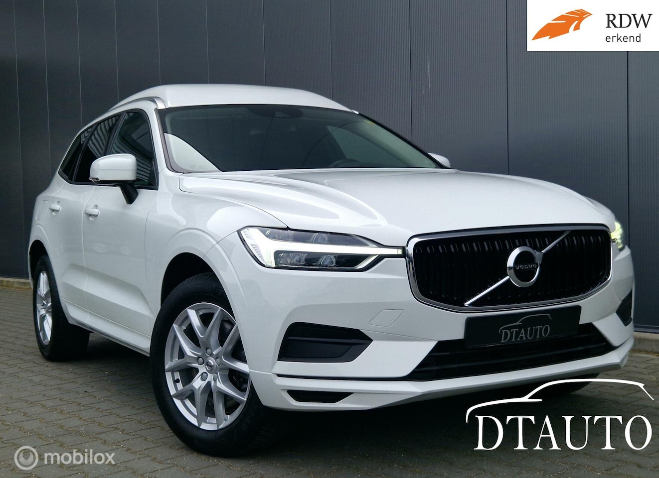 Volvo XC60 - 2.0 D4 Inscription Grijs Kenteken Leder IZGST - AutoWereld.nl