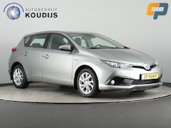 Toyota Auris - 1.8 Hybrid Energy Plus (Trekhaak / Camera / Stoelverwarming / Navi / Cruise)