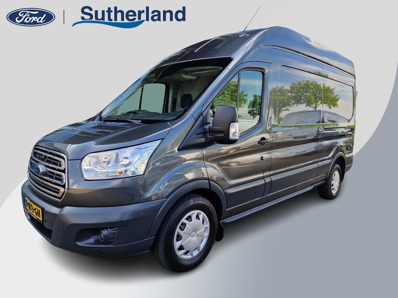 Ford Transit - 350 2.0 TDCI L2H3 Trend 170 pk! | 3 Zitplaatsen | Extra hoog dak | RVS Opstap | Metallic l - AutoWereld.nl