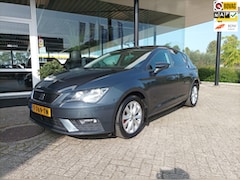 Seat Leon - 1.0 EcoTSI Style PANO DAK/STOELVERWARMING/CARPLAY/NIEUWSTAAT