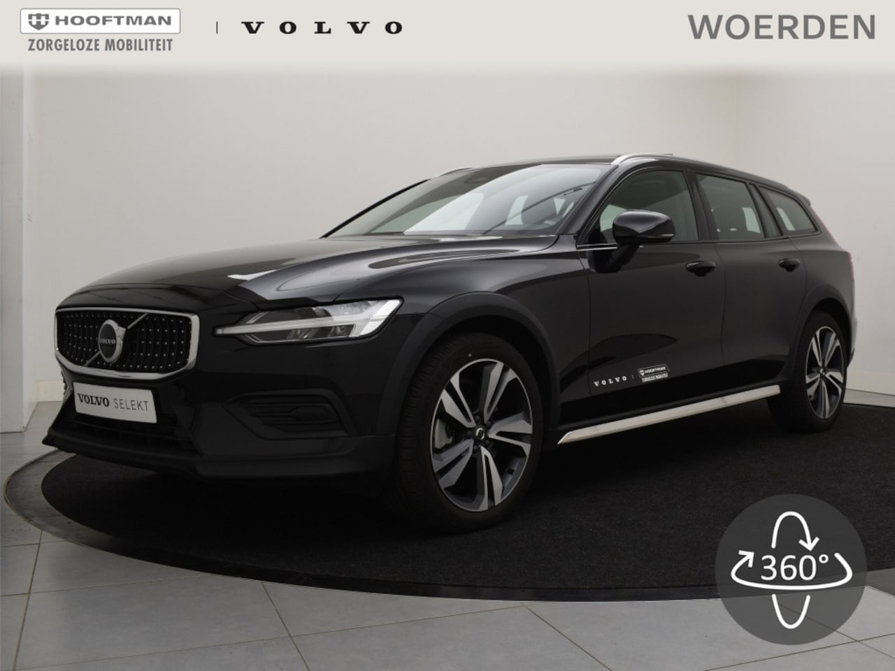 Volvo V60 Cross Country - B5 AUT(8) PLUS BRIGHT SCHUIFDAK ACC BLIS CAMERA 19INCH - AutoWereld.nl