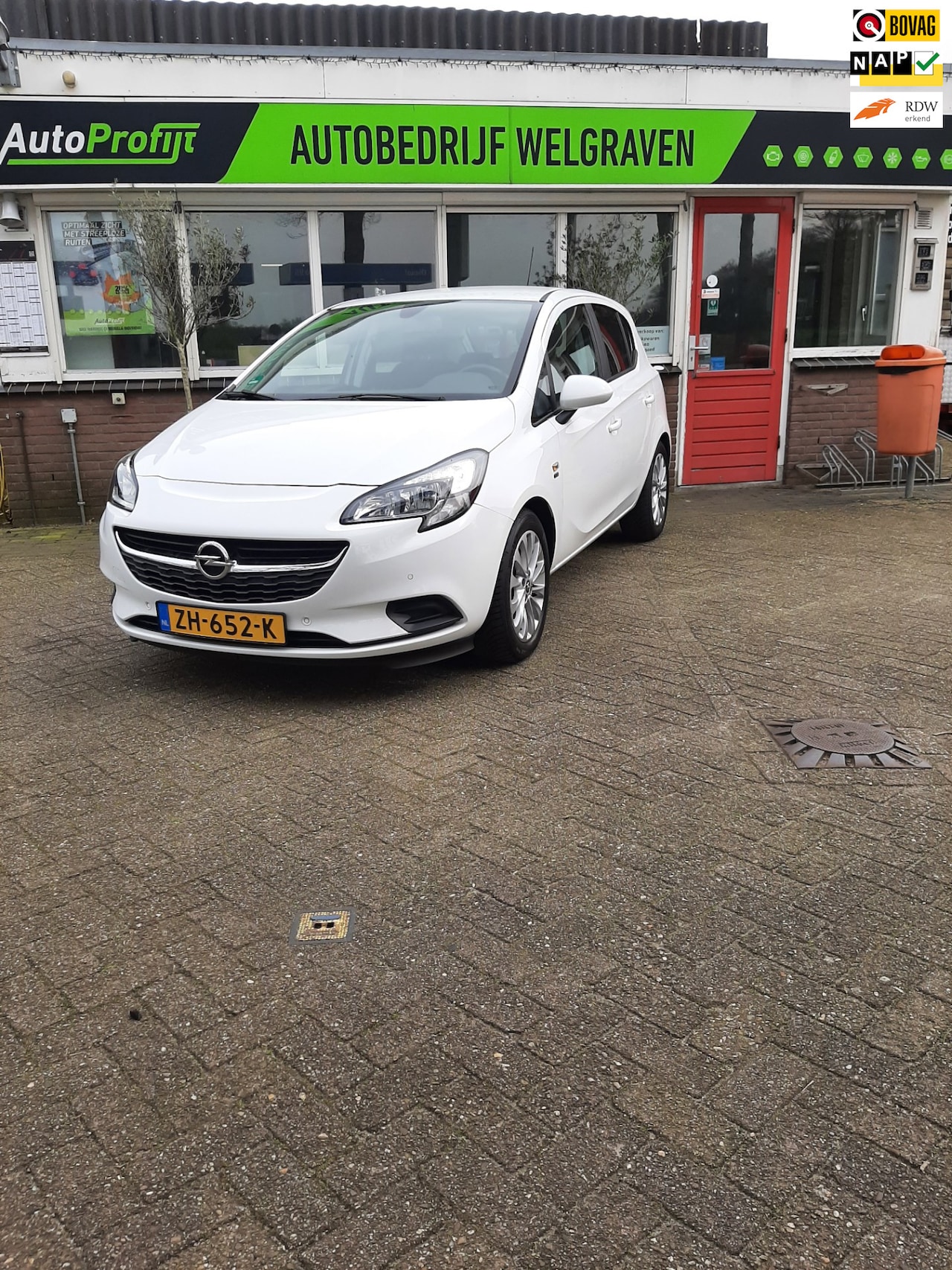 Opel Corsa - 1.0 Turbo 120 Jaar Edition 1.0 Turbo 120 Jaar Edition - AutoWereld.nl