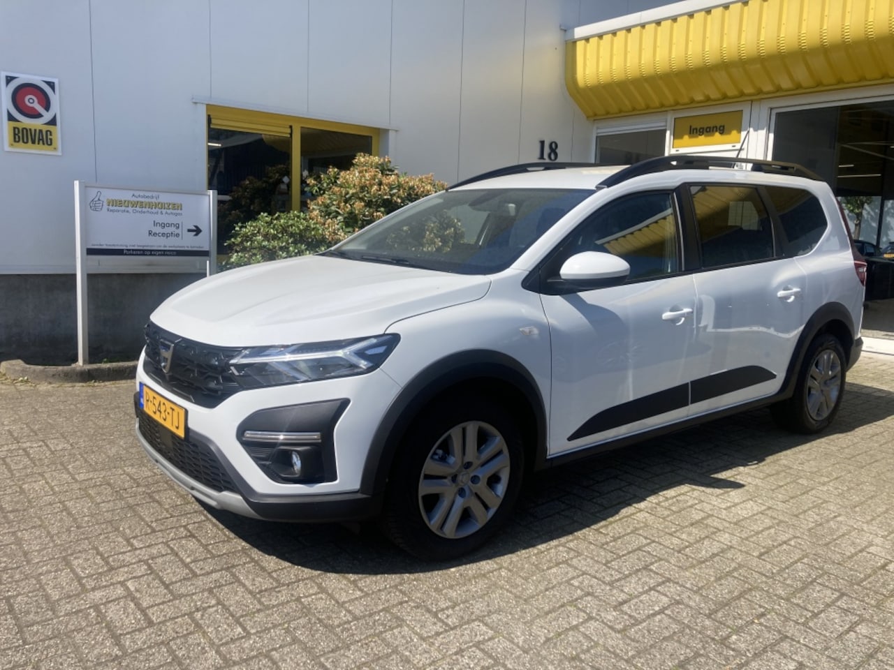 Dacia Jogger - 1.0 TCe 100 Bi-Fuel LPG-G3 Airco Cruisecontrol - AutoWereld.nl