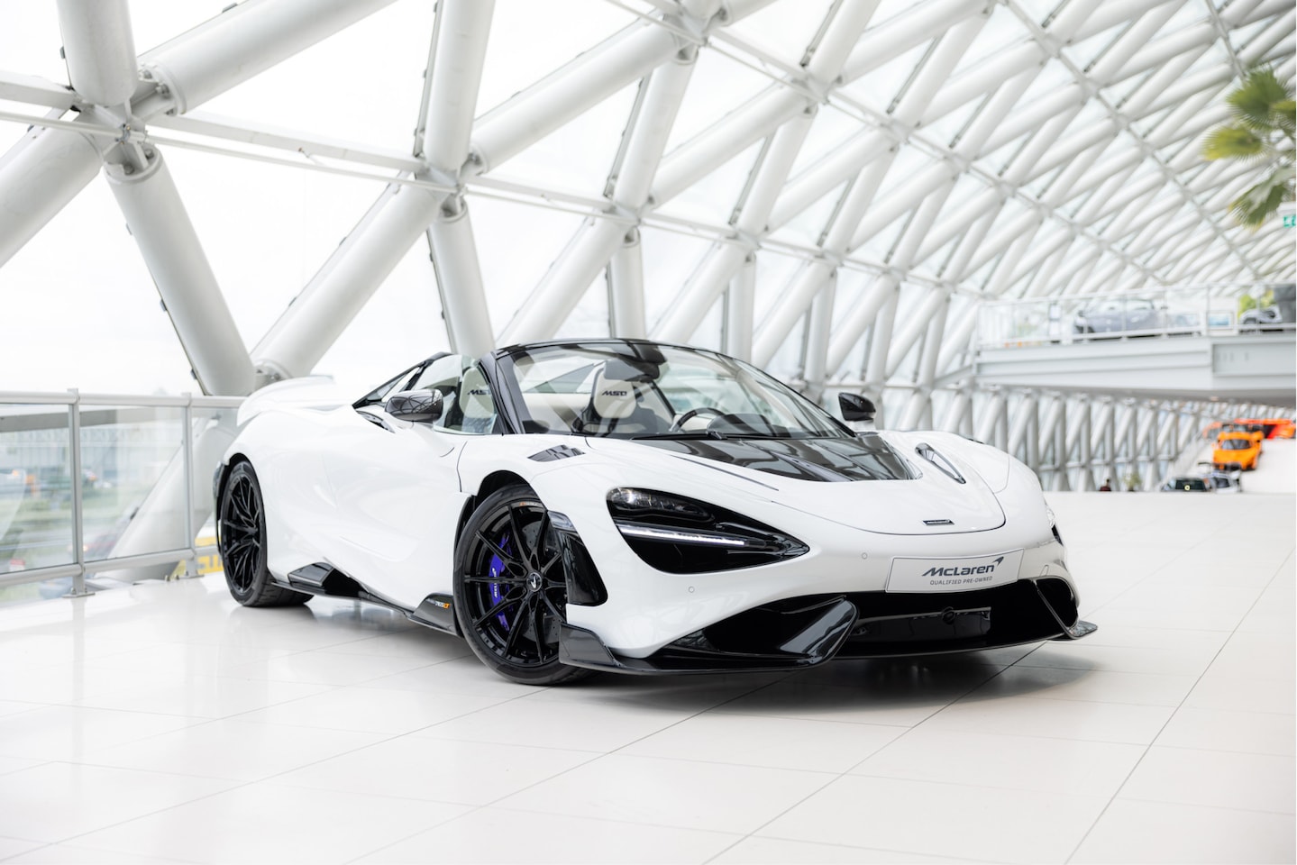 McLaren 765LT - 4.0 V8 Spider | MSO | Purple Carbon | White Interior | - AutoWereld.nl