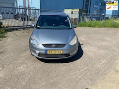 Ford Galaxy - 2.0-16V Trend