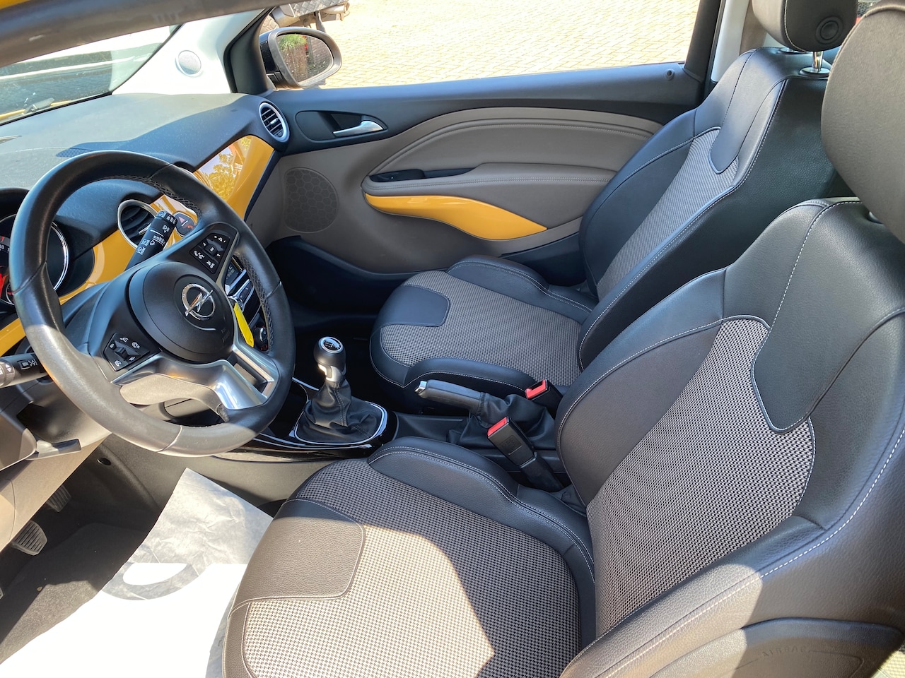 Opel ADAM - 1.0 Turbo Rocks Online Edition Eerste eigenaar