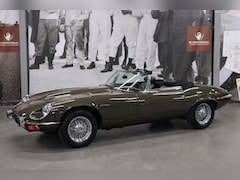 Jaguar E-type - Series 3 V-12 Roadster extensively restored