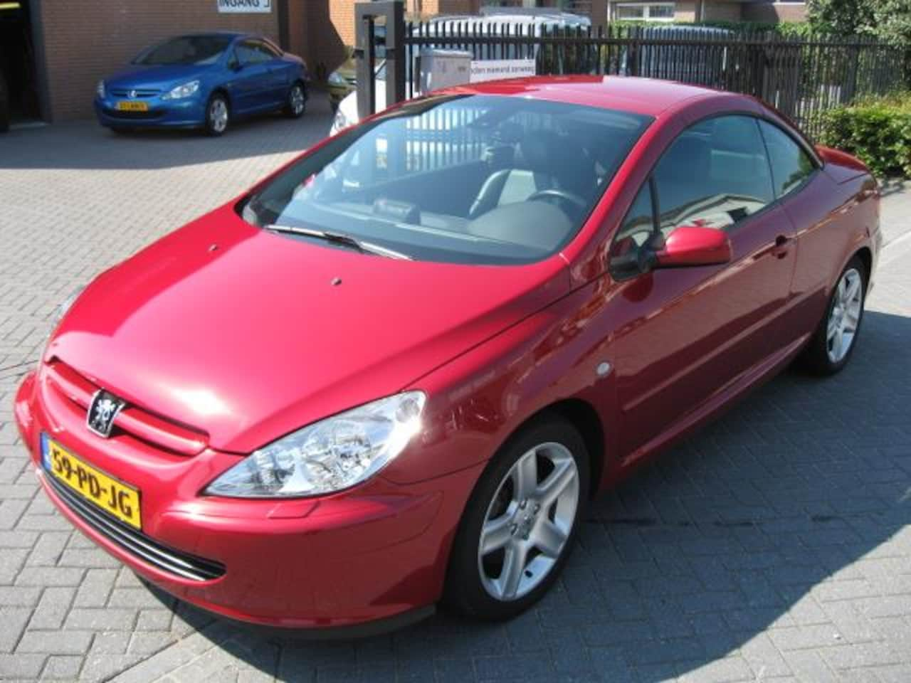 Peugeot 307 CC - 2.0-16V Sport Leer Navigatie - AutoWereld.nl