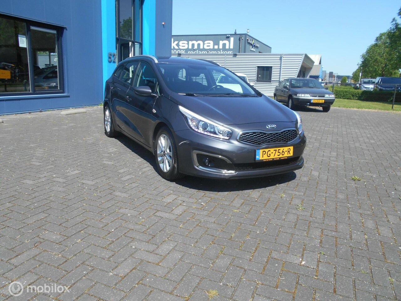 Kia Cee'd Sportswagon - 1.0 T-GDi ComfortPlusLine Navigator 1.0 T-GDi ComfortPlusLine Navigator - AutoWereld.nl