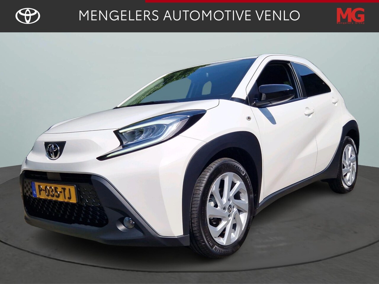 Toyota Aygo X - 1.0 VVT-i MT first Climate Control / Cruise Control / Camera Achter - AutoWereld.nl