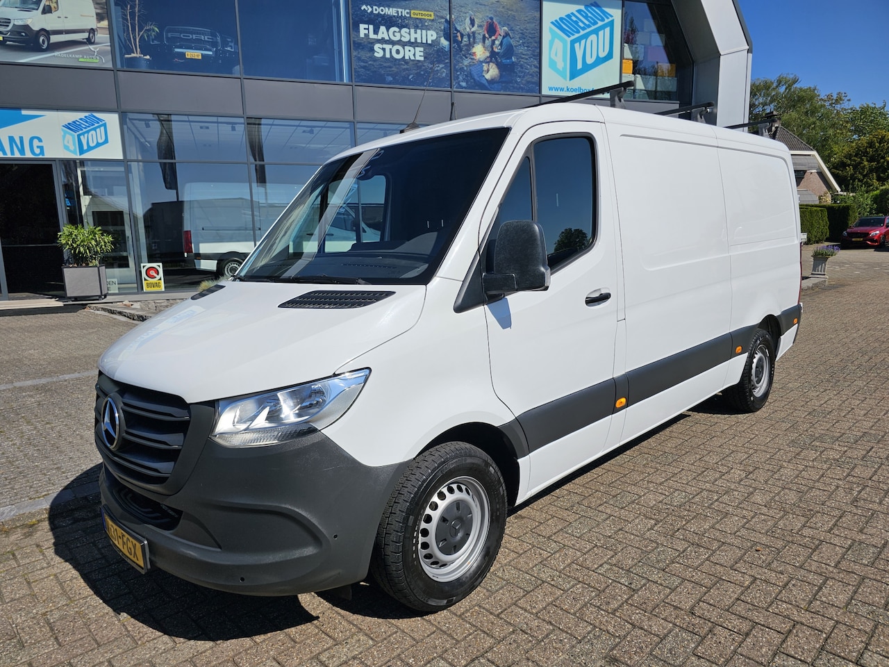 Mercedes-Benz Sprinter - 314 CDI L2-H1 * Trekhaak * Camera * - AutoWereld.nl