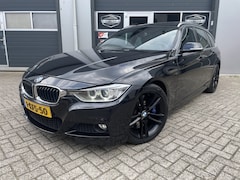 BMW 3-serie Touring - 330d Upgrade Edition M-sport Pano HUD Grote Navi Leer Automaat