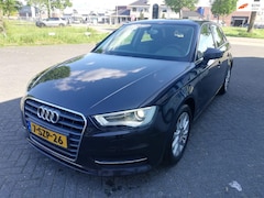 Audi A3 Sportback - 1.2 TFSI Attraction Pro Line plus goed onderhouden