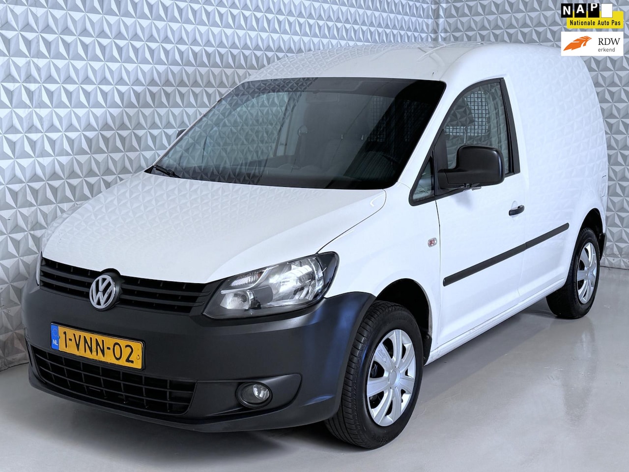 Volkswagen Caddy - 1.6 TDI AIRCO Schuifdeur Trekhaak (2011) - AutoWereld.nl