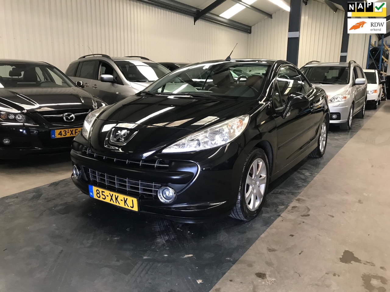 Peugeot 207 CC - 1.6 VTi Première LEDER/CLIMA/NAP/APK - AutoWereld.nl