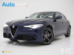 Alfa Romeo Giulia - 2.0T 202PK | Navigatie | Climate | Cruise | LED | DAB+