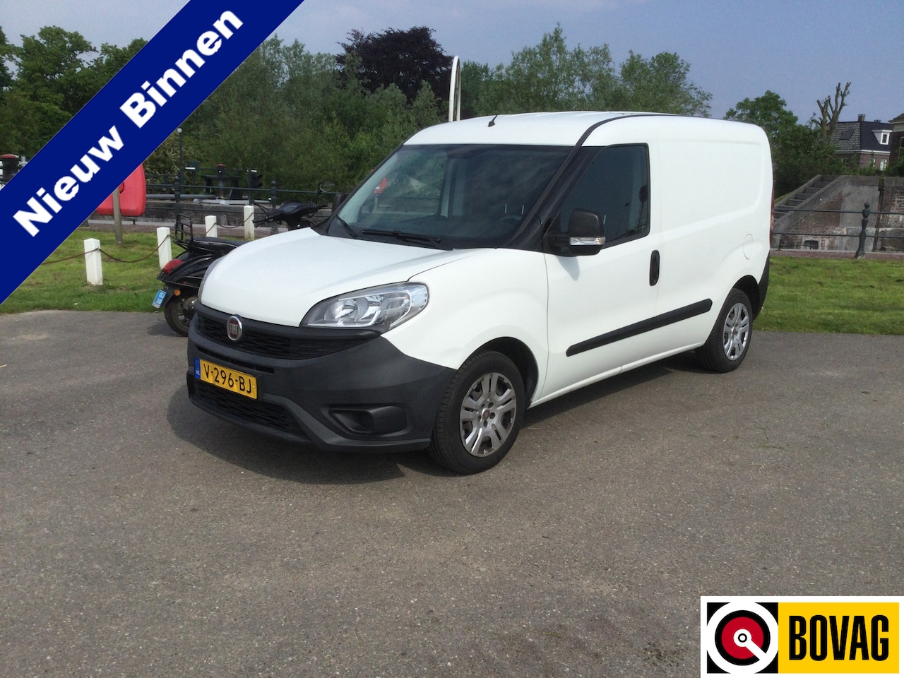 Fiat Doblò Cargo - 1.3 MJ L1H1 Actual Bj2016 airco apk november 2024 - AutoWereld.nl