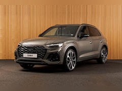 Audi Q5 - 50 TFSI e TOUR-PARKING-CITY-B/O-PANO