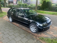 BMW 3-serie Touring - 316i Black&Silver II LPG| Youngtimer| APK| Airco