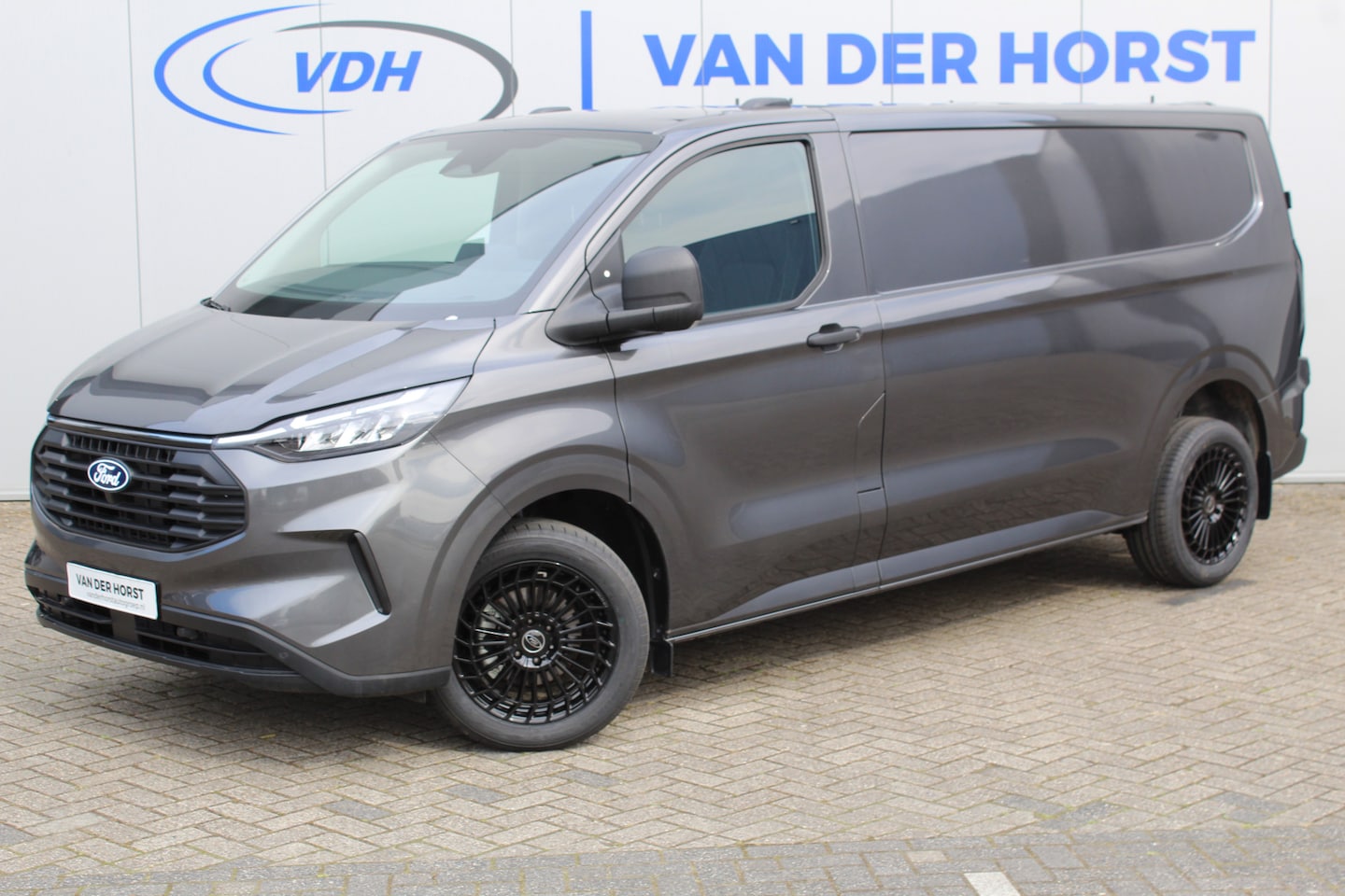 Ford Transit Custom - 320 2.0-136pk TDCI L2H1 ´Trend´. Overtuig u van de rijkwaliteiten van dit nieuwe model For - AutoWereld.nl