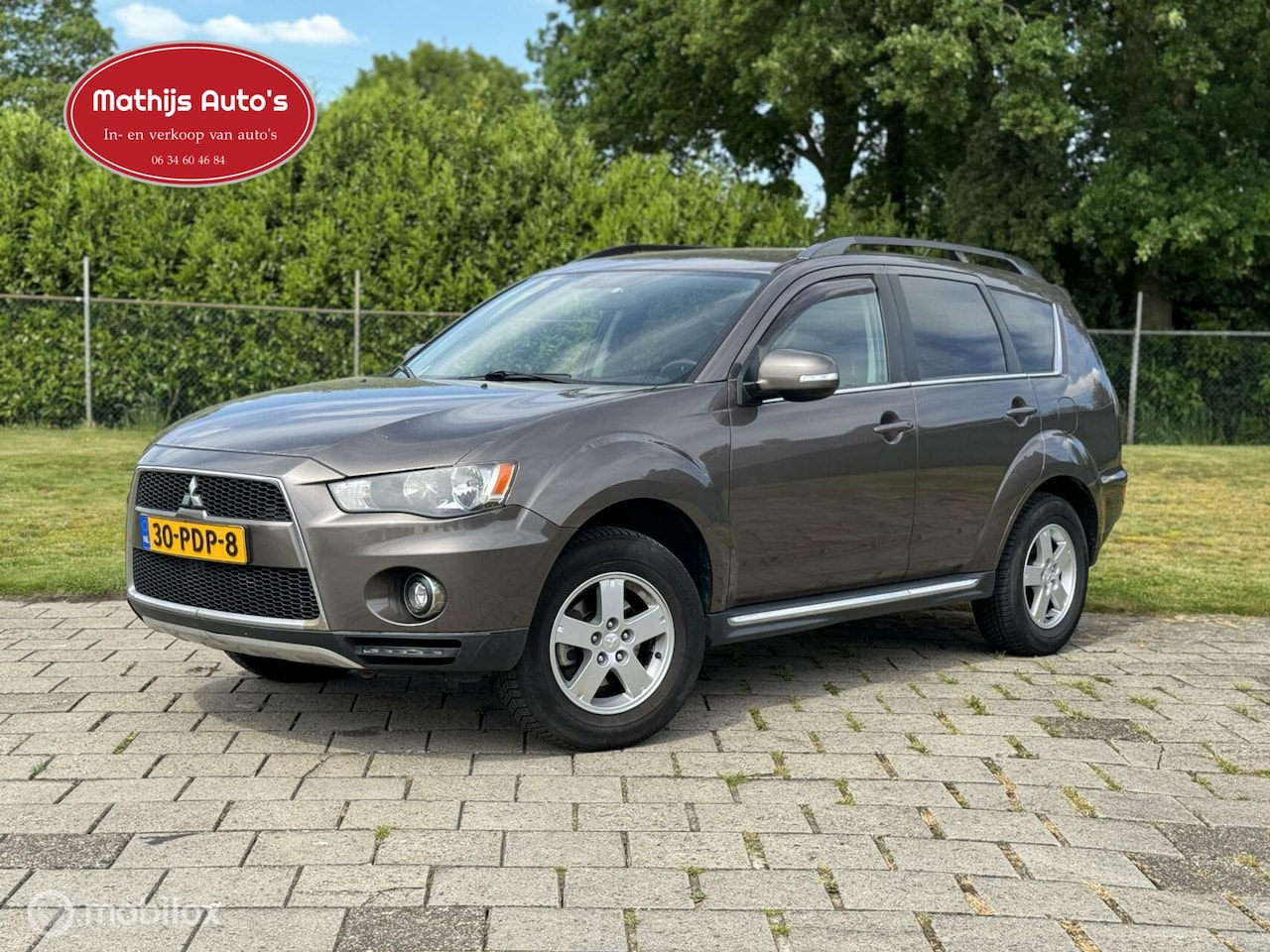 Mitsubishi Outlander - 2.2 DI-D Intense Export! Prijs excl. BPM! Nette staat! - AutoWereld.nl