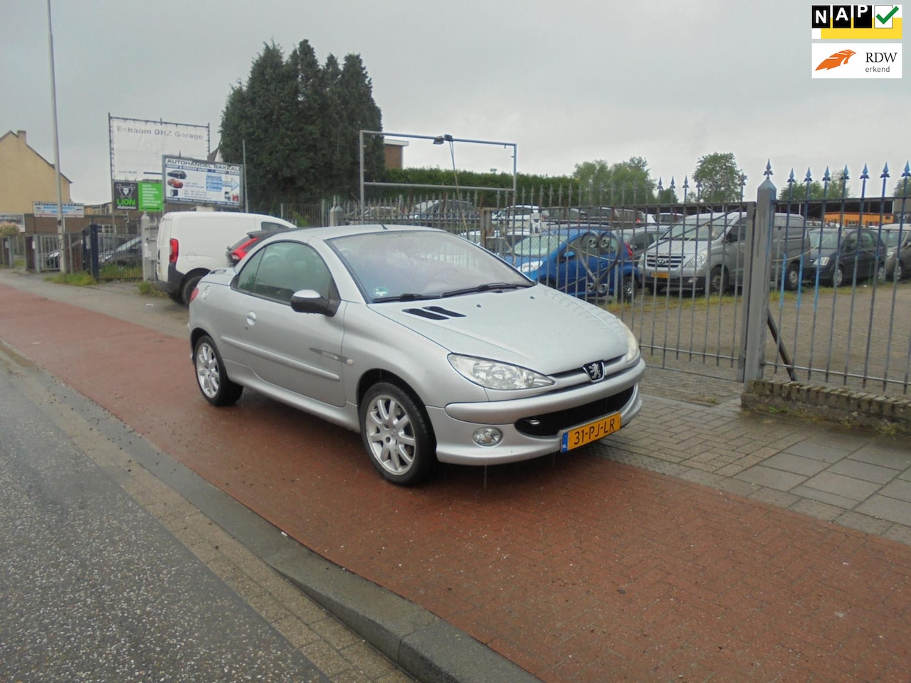 Peugeot 206 CC - 1.6-16V Quiksilver 1.6-16V Quiksilver - AutoWereld.nl