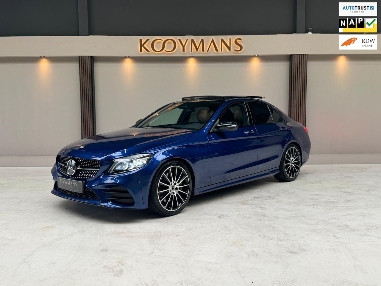 Mercedes-Benz C-klasse - 300 Premium Plus|PANO|SFEER|BURMESTER|LEDER|CAMERA|CARPLAY|MEMORY|BLINDSPOT - AutoWereld.nl