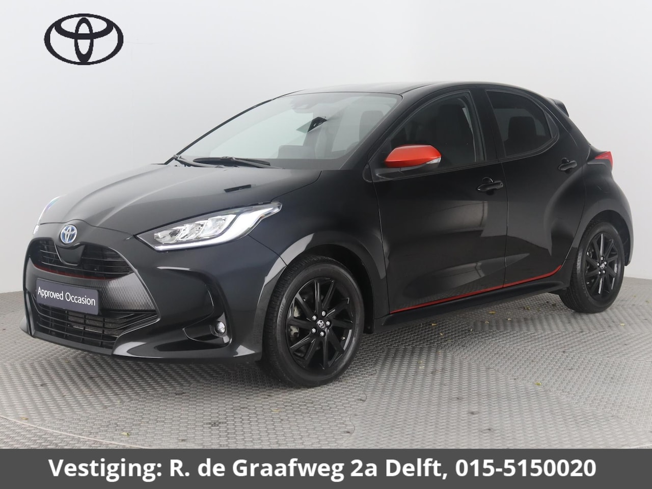 Toyota Yaris - 1.5 Hybrid Black Edition | 10 JAAR GARANTIE! | Stoelverwarming | Apple CarPlay & AndroidAU - AutoWereld.nl