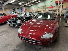 Jaguar XK8 - 4.0 V8 Convertible