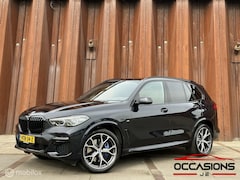 BMW X5 - xDrive30d M SPORT|GRIJS KENTEKEN|PANORAMDAK|LASERLED