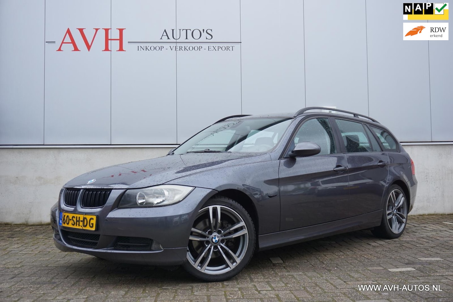 BMW 3-serie Touring - 320i Dynamic Executive 320i Dynamic Executive - AutoWereld.nl