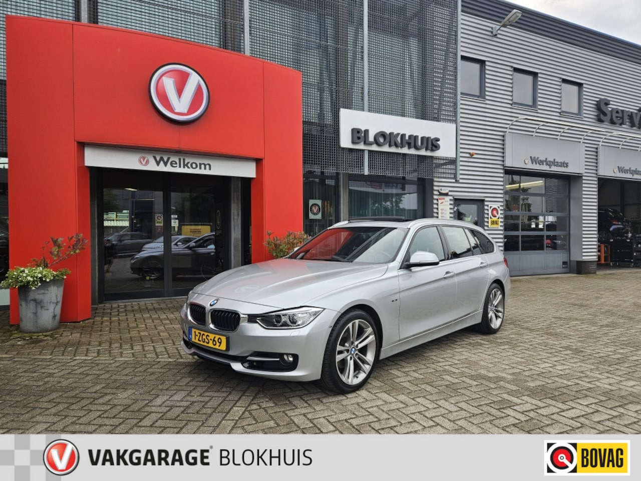 BMW 3-serie Touring - 320i High Executive 320i High Executive - AutoWereld.nl