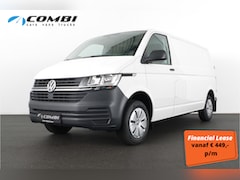 Volkswagen Transporter - 2.0 TDI L2H1 28 > (nieuw 2024) 3 zit/navi/cruise/Lederen stuur/Apple Carplay/Android Auto