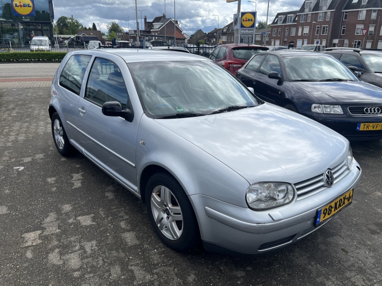 Volkswagen Golf - 2.0 Highline 2.0 Highline - AutoWereld.nl