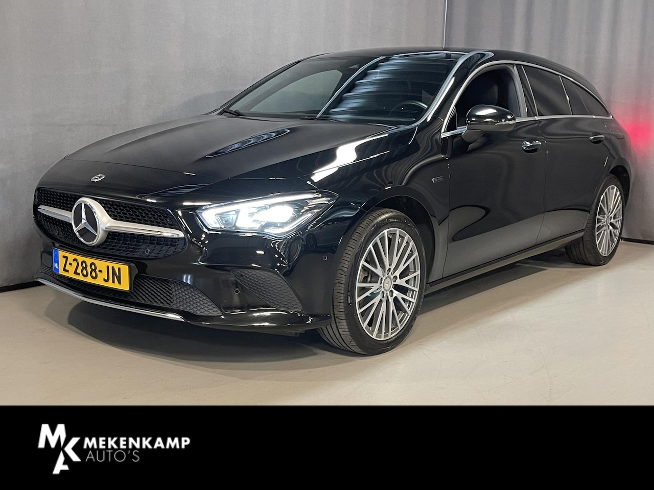 Mercedes-Benz CLA-klasse Shooting Brake - 250 e 18"/Sfeerverlichting/Burmerster/Keyless/Camera/Elektrische klep/Stoelverwarming/PDC - AutoWereld.nl