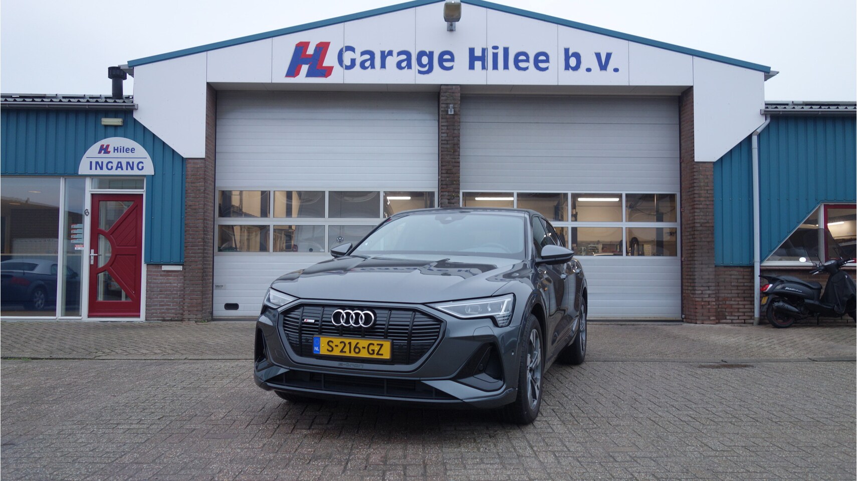 Audi e-tron Sportback - 1e eigenaar 55 quattro S edition 95 kWh - AutoWereld.nl