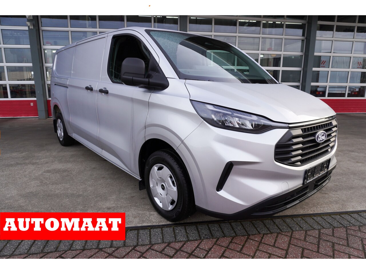 Ford Transit Custom - 320L 2.0 TDCI 170PK L2H1 Trend Automaat Schuifdeur links en rechts | Airco | Adap.Cruise | - AutoWereld.nl