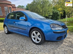 Volkswagen Golf - 1.6 FSI Trendline 5-deurs AIRCO/cruise