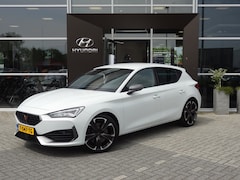 CUPRA Leon - 2.0 TSI VZ 300PK DSG | Launch control | Camera | Adpt. Cruise | Stoel / Stuur verwarming |