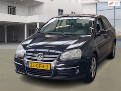 Volkswagen Jetta - 1.6 Trend AIRCO CRUISE TREKHAAK 2 X SLEUTELS