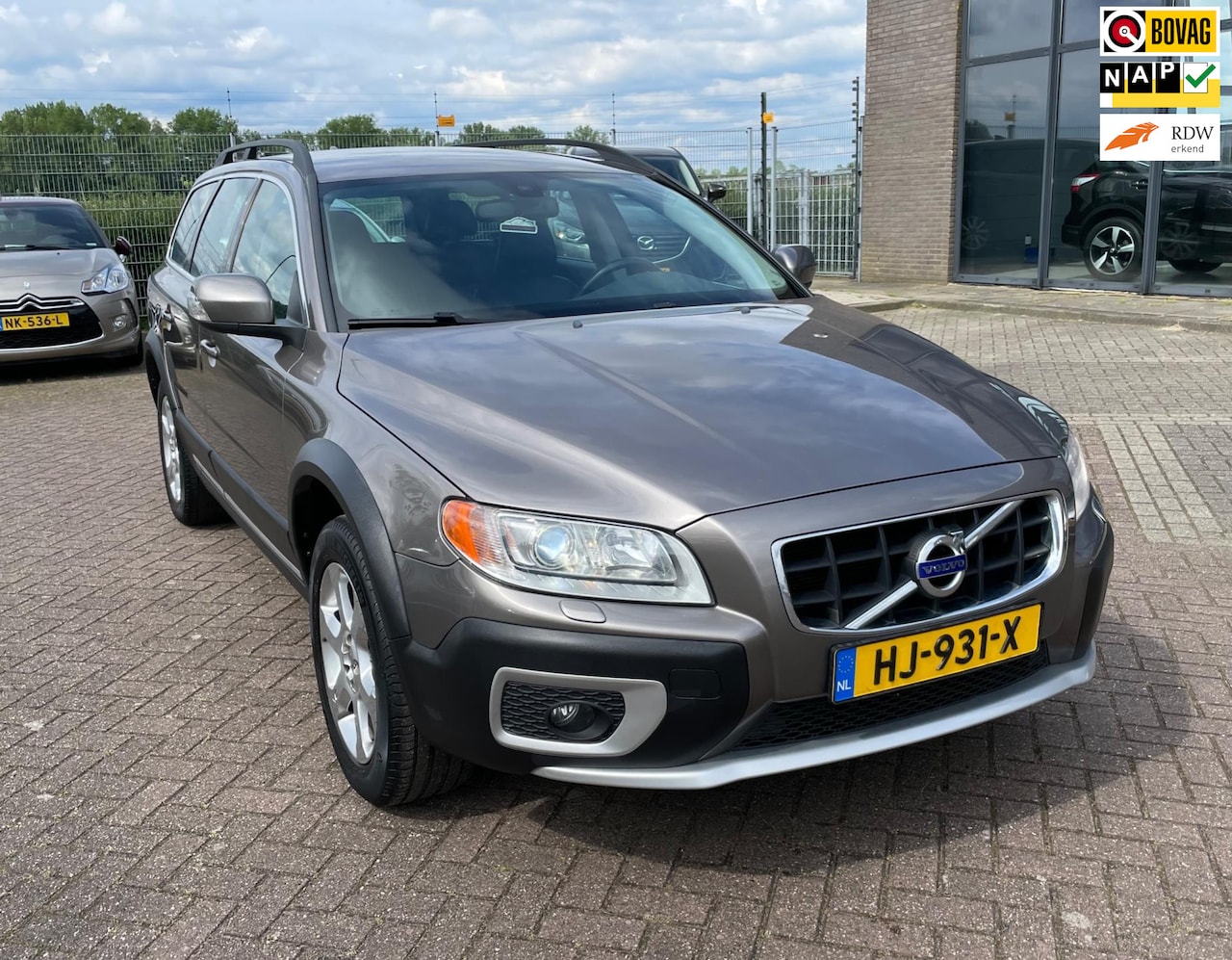 Volvo XC70 - 2.0 D3 FWD Summum 2.0 D3 FWD Summum - AutoWereld.nl