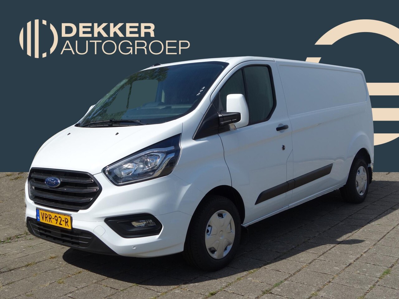 Ford Transit Custom - 2.0 TDCi 130PK 320 L2H1 Trend - AutoWereld.nl