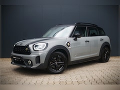 MINI Countryman - 2.0 Cooper S E ALL4 Essential | Black Pack | Led | Automaat |Stoelverwarming | Keyless | D