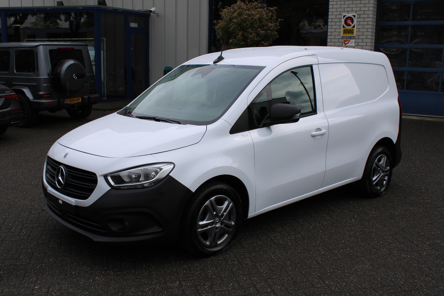 Mercedes-Benz Citan - 110 CDI Pro 3 Zitplaatsen, MBUX met navigatie en camera - AutoWereld.nl