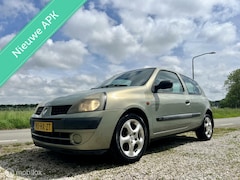 Renault Clio - 1.2-16V Expression, BJ 2002, APK Jul 2025, NAP