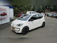 Volkswagen Up! - 1.0 groove up BlueMotion