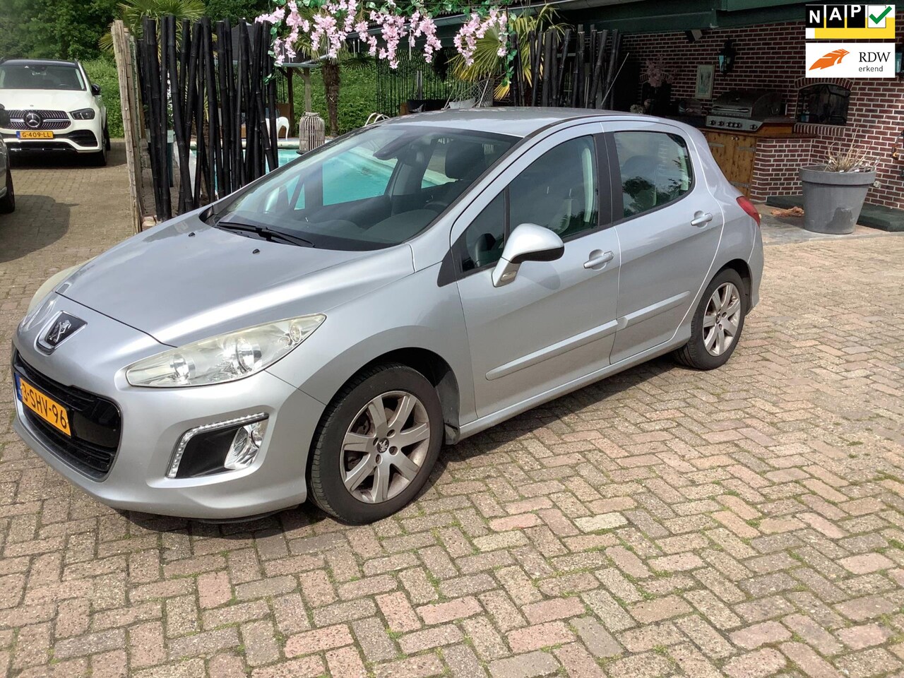 Peugeot 308 - 1.6 VTi Active 1.6 VTi Active - AutoWereld.nl